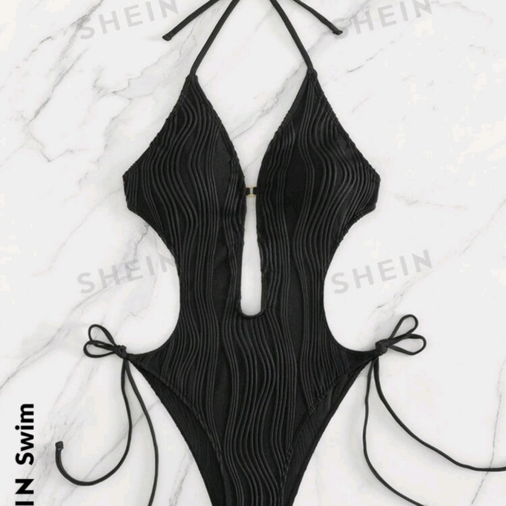 SEXY SWIMSUIT